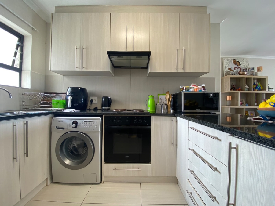 3 Bedroom Property for Sale in Parklands Western Cape